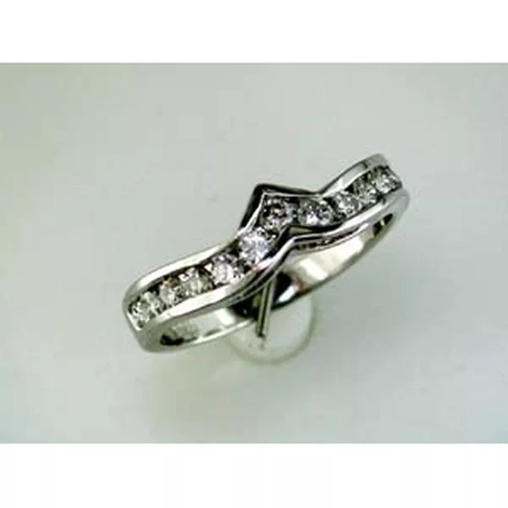 Enchanting 14K White Gold Diamond Wedding Ring