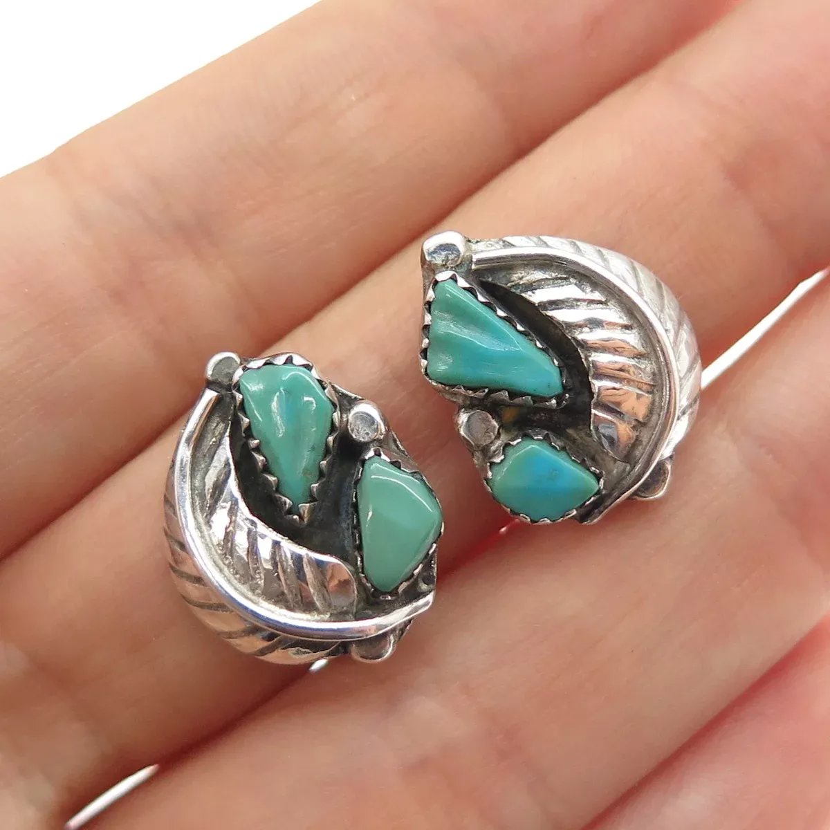 Old Pawn Sterling Silver Vintage Southwestern Turquoise Feather Clip On Earrings