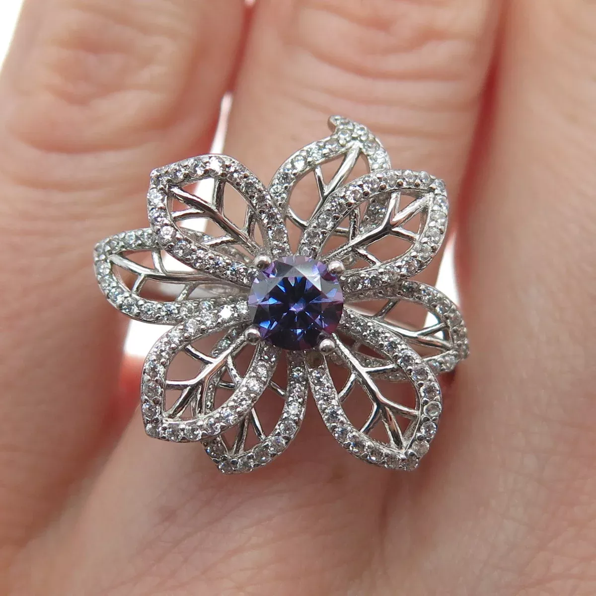 YSDD & CO. 925 Sterling Silver Peacock & White Moissanite Flower Ring Size 8.25
